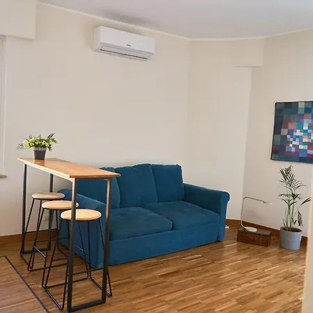 דירה Cozy Pigneto Flat With Balcony